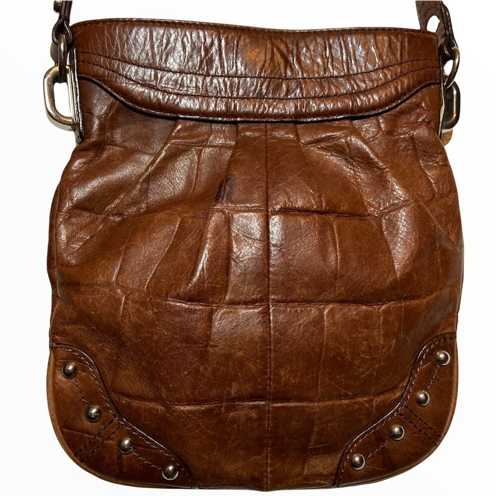 B. Makowsky Leather Crossbody Adjustable Strap Cheetah Leopard Print Riveted
